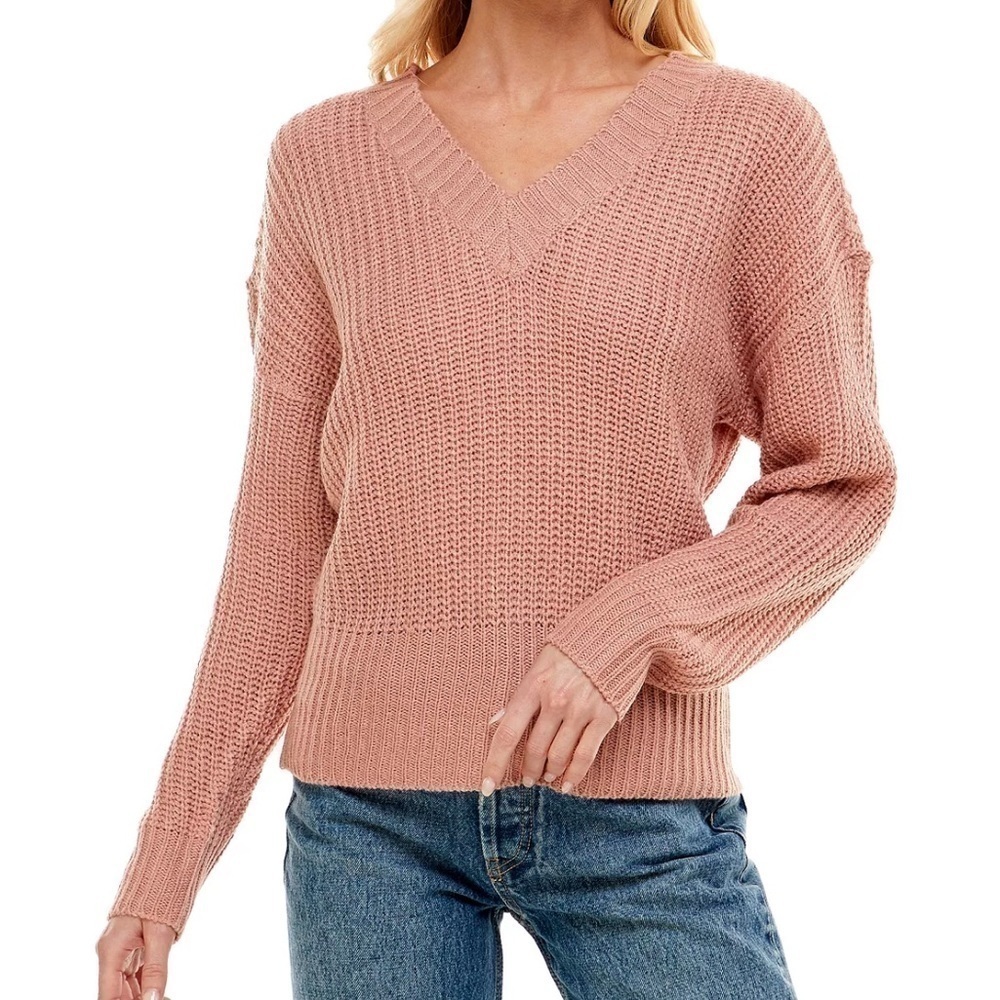 NO COMMENT
Juniors' Ikeddi V-Neck Tie-Back Sweater size M cameo brown
